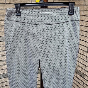 CATO Pants Sz 6 Contemporary Fit